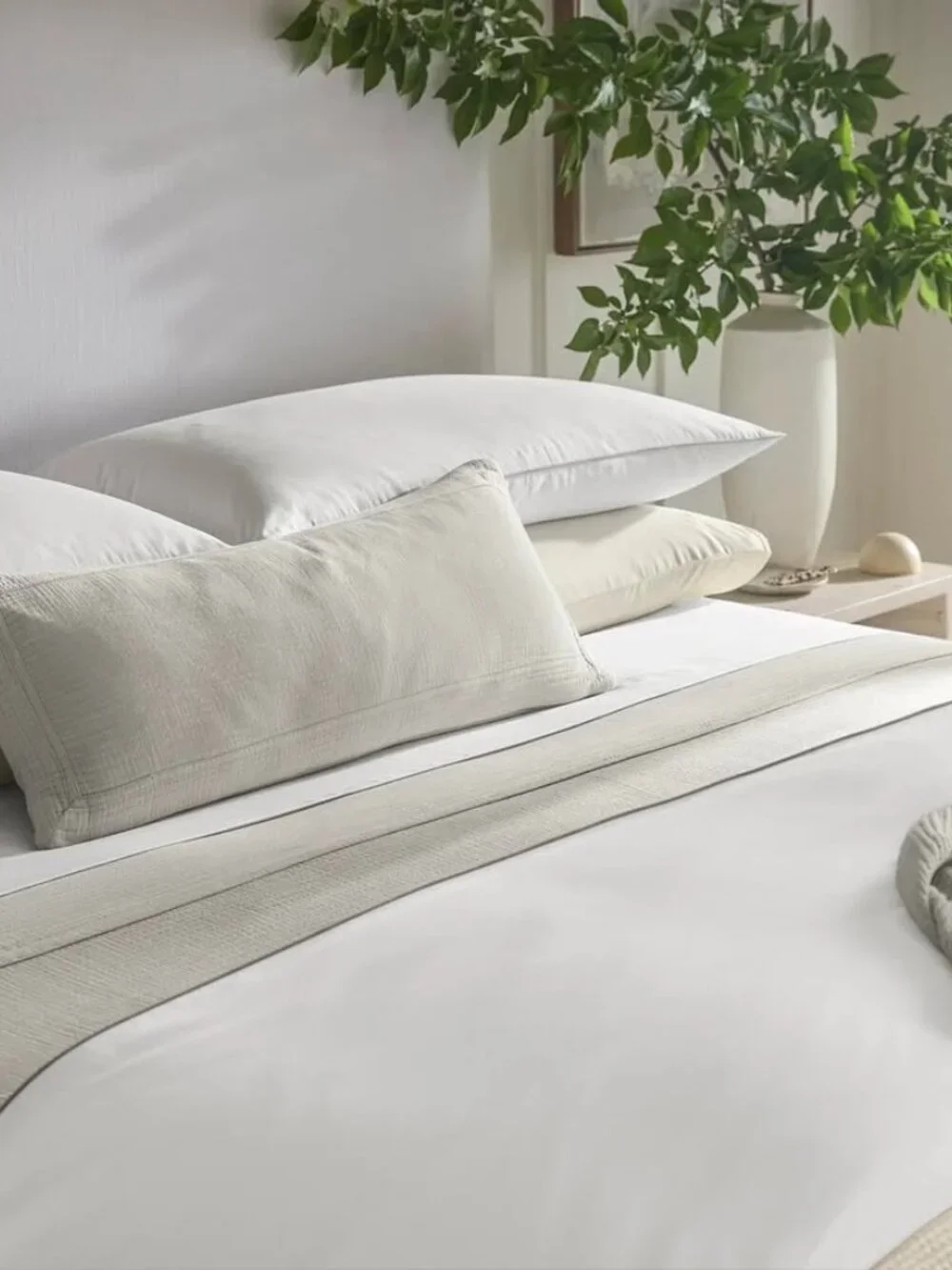 Boll & Branch Full/Queen White/Oak Percale Embellished Duvet Cover Set